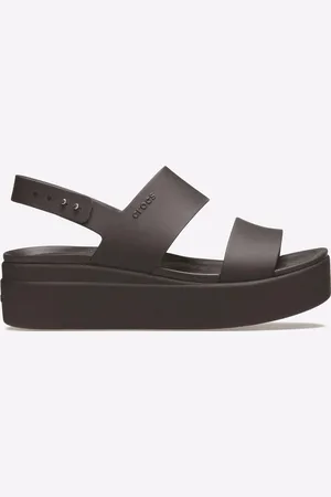 Crocs Brooklyn lage sleehak sandalen