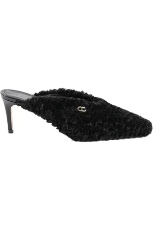 DEE OCLEPPO Teddy Mule
