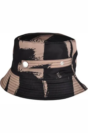 Alexander McQueen Bob Naakt
