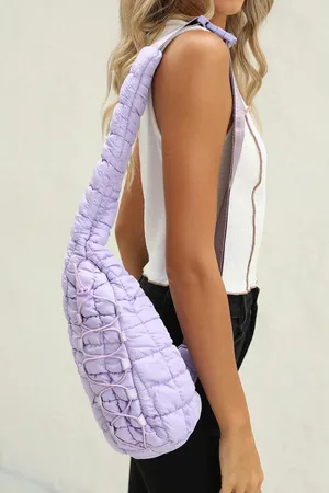 Azura Exchange Wisteria Marshmallow Gequilted Trekkoord Decor Sling Bag