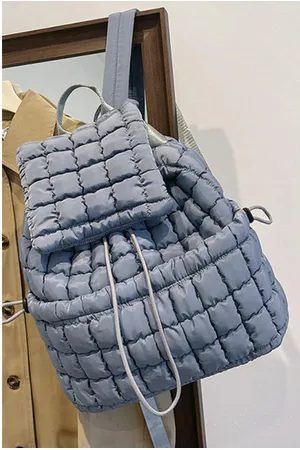 Azura Exchange Dusk Blue Effen Gewatteerde Puffer Rugzak met Flap