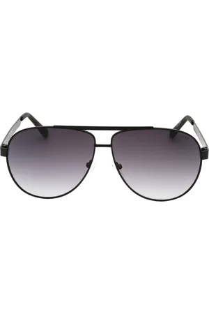 Guess Gradient Smoke Lens Matzwarte zonnebril