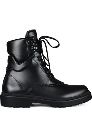 Moncler Chargement en cours...