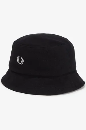 Fred Perry Winkel Voor Pique Katoenen Zwarte Bucket Hoeden