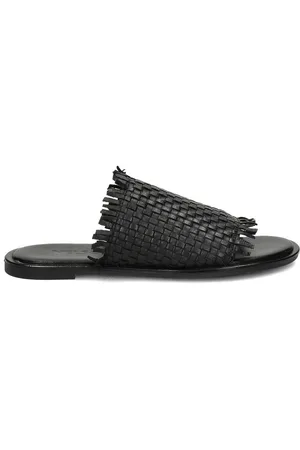 Nelson Slippers