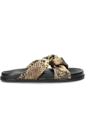 Nelson Slippers