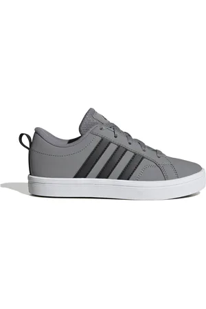 adidas Trainers VS Pace 2.0