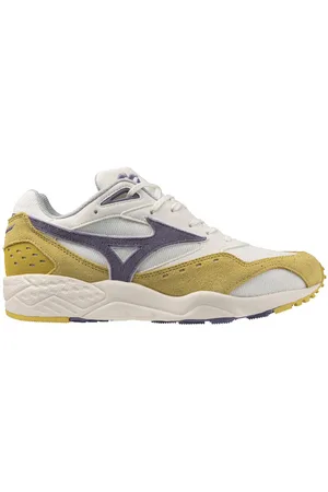 Mizuno Trainers Contender