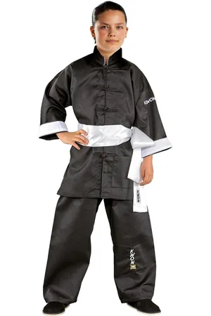 KWON Kimono kung-fu kind