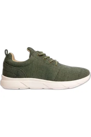 8000Kicks Trainers Explorer V2