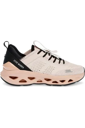 Steve Madden Damestrainers Surge 1