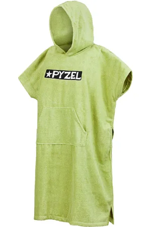After essentials Poncho Pyzel