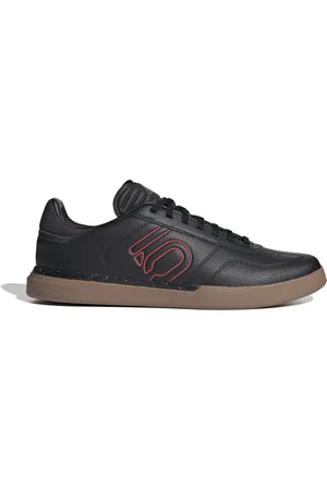 adidas Schoenen