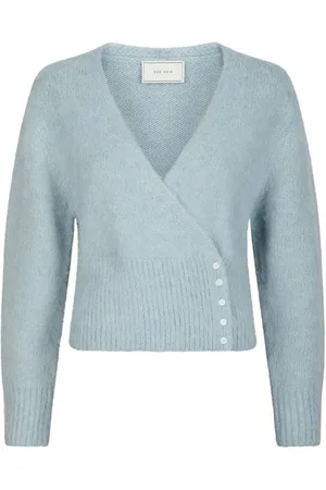 Neo Noir Kilua Fluffy Wrap Knit