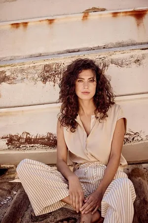 Tramontana Sleeveless Shimmer Blouse | Sand