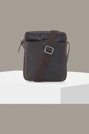 Strellson Kleine schoudertas Brick Lane #wearindependent, donkerbruin