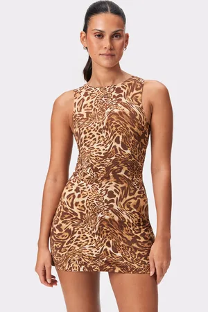 Stronger Sleek Mini Court Jurk