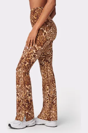 Stronger Sleek Flared Legging