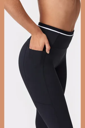 Stronger Logo Pocket Leggings