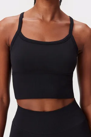 Stronger Contouring Seamless Crop Top