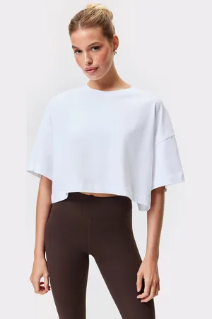 Stronger Cropped T-shirt