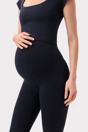 Stronger Soft Maternity Capri Legging