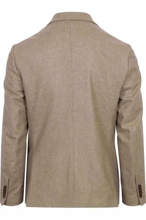Suitable Tweed Colbert