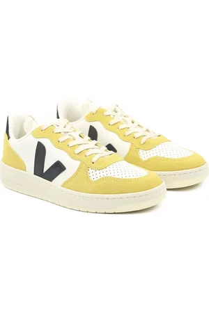 Veja Sneakers V-10 Geel