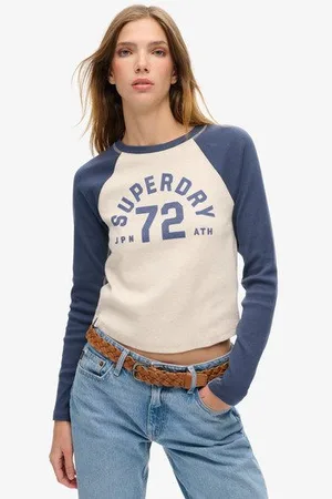 Superdry Vrouwen Athletic Essentials Geribde Slimfit top met Lange Mouwen Grootte: 38-40