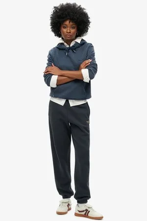 Superdry Vrouwen Essential Logo Joggingbroek met Enkelboorden Grootte: 40