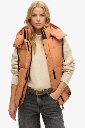 Superdry Vrouwen Korte Gewatteerde Touchline Bodywarmer Grootte: 40