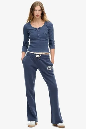 Superdry Vrouwen Athletic Essentials Joggingbroek met Lage Taille en Wijde Pijpen Grootte: 40