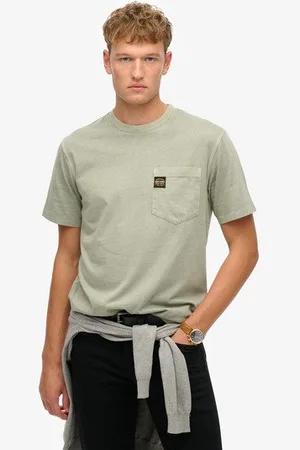 Superdry Mannen T-shirt met Borstzak en Contrasterend Stiksel Grootte: Xxl