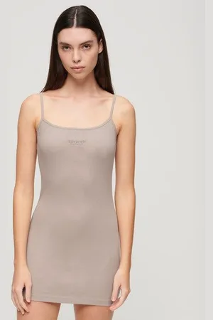 Superdry Vrouwen Geborduurde Geribde Jurk met Bandjes Grootte: 36