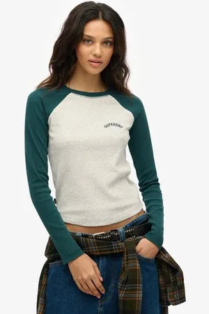 Superdry Vrouwen Essential Geribde Baseballtop met Logo en Lange Mouwen Grootte: 38