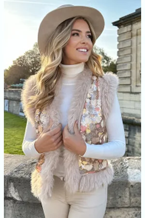 Fashion Musthaves Fur Heart Gilet Pailletten