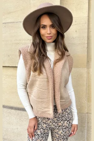 Fashion Musthaves Suedine Teddy Gilet