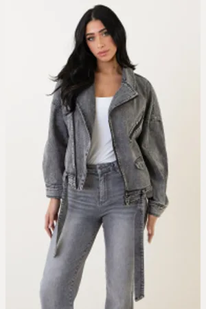 Fashion Musthaves Strap Denim Jacket