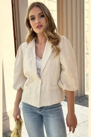 Fashion Musthaves Structured Puff Sleeve Blazer Beige