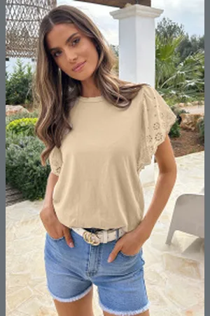 Fashion Musthaves Ruffle Embroidery Top Dark