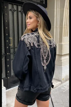 Fashion Musthaves Festive studs jacket 2.0