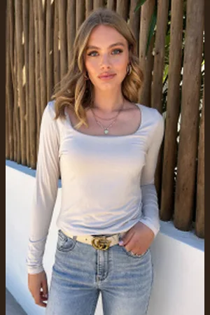 Fashion Musthaves Long Sleeve Square Neck
