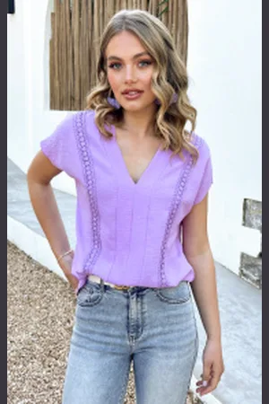 Fashion Musthaves Romantic V-Hals Top