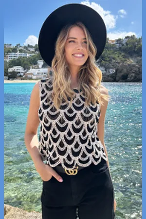 Fashion Musthaves Crochet Detailed Top Ecru