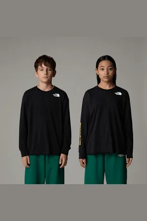 The North Face Oversized Varsity-t-shirt Met Lange Mouwen En Print Voor Tieners male