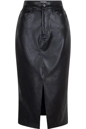 lofty manner Skirt puck