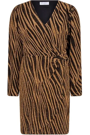 lofty manner Dress louise dessin