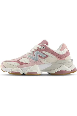 New Balance 9060 rose pink neapolitan
