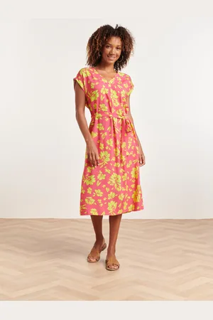 Smashed Lemon 24371 dames fuchsia jurk met allover lime bloemenprint |