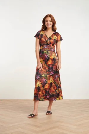 Smashed Lemon 24424 stretch zomerjurk met bladprint